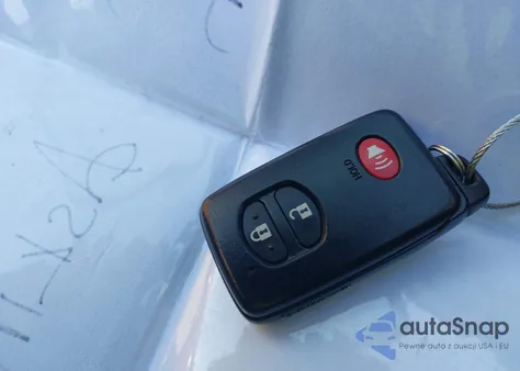 2013 Toyota Prius Three from USA, damaged, VIN JTDKN3DU6D1719410